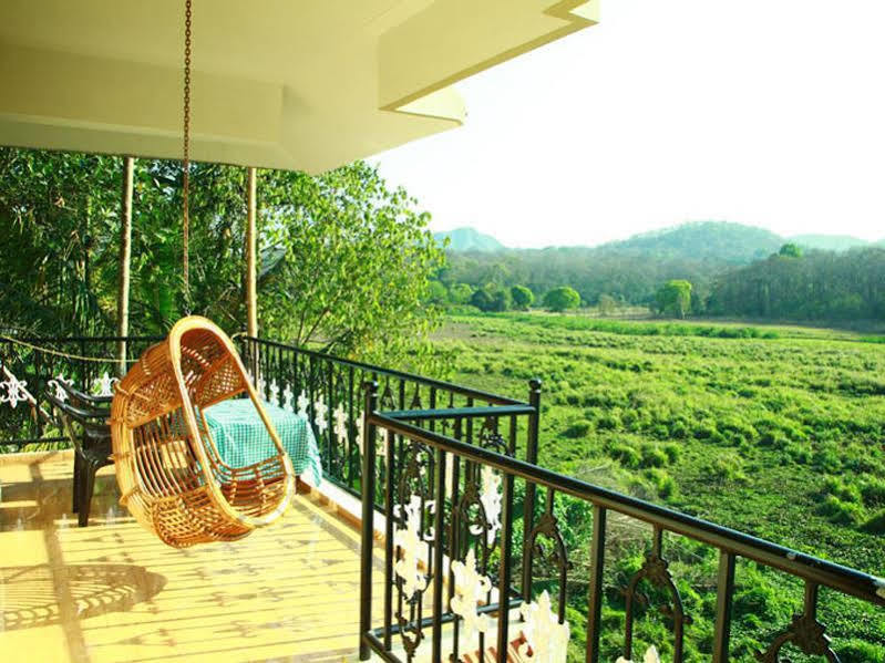 Jungle Palace Homestay Thekkady Zewnętrze zdjęcie